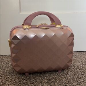 Brand New NWT Hardshell Triforce Cosmetic Case